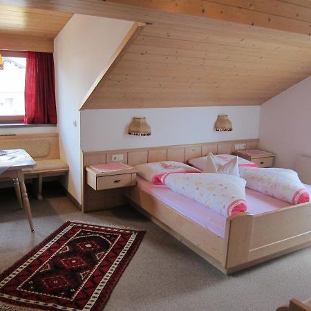 Gaestehaus Valentina Mayrhofen Dış mekan fotoğraf