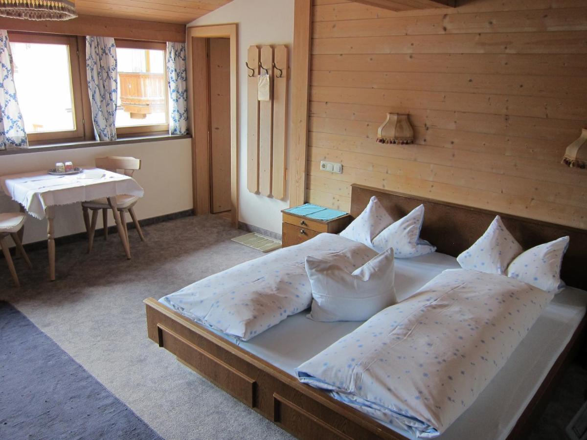 Gaestehaus Valentina Mayrhofen Dış mekan fotoğraf